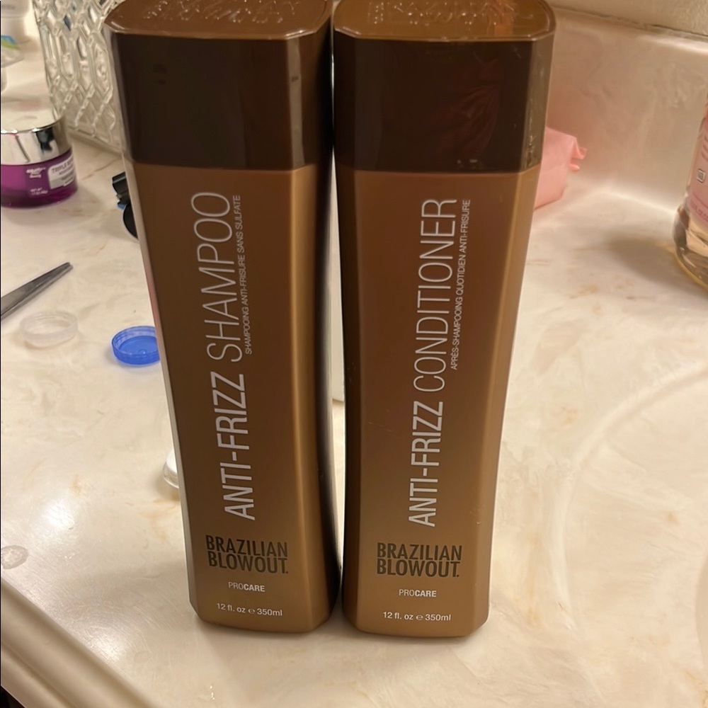 Anti-Frizz Shampoo and Conditioner Set - Brown